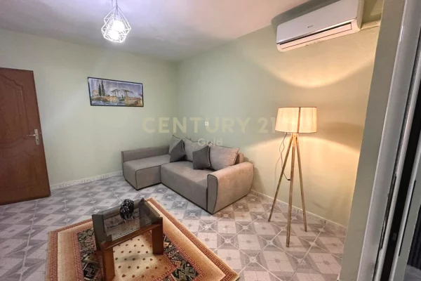 Shtepi me qera Apartament ne Tirane, 2+1, Mobilimi E mobiluar, Pagesa 65,000  Leke.