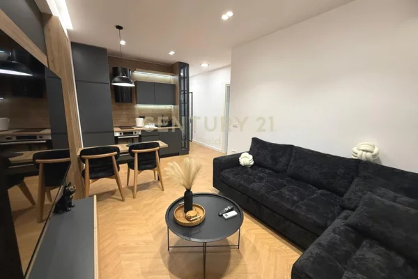 Shtepi me qera Apartament ne Tirane, 1+1, Mobilimi E mobiluar, Pagesa 850  Euro.
