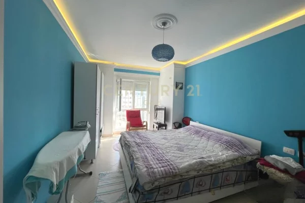 Shtepi ne shitje Apartament ne Tirane, 2+1, Mobilimi E mobiluar, Pagesa 194,000  Euro.