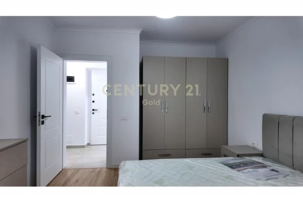 Shtepi me qera 1+1 ne Tirane - 55,000 Leke
