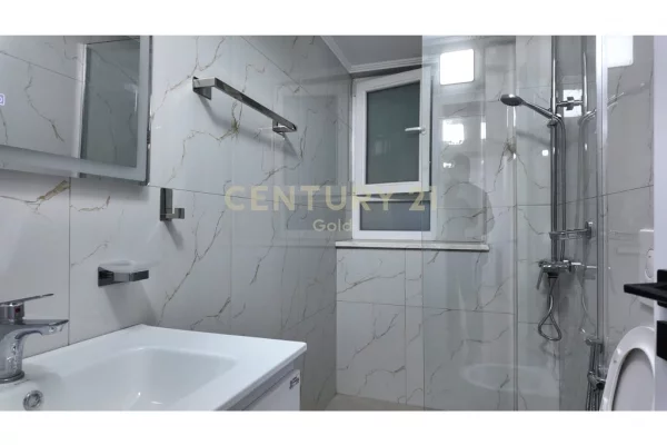 Shtepi me qera Apartament ne Tirane, 1+1, Mobilimi Bosh, pa mobiluar, Pagesa 55,000  Leke.