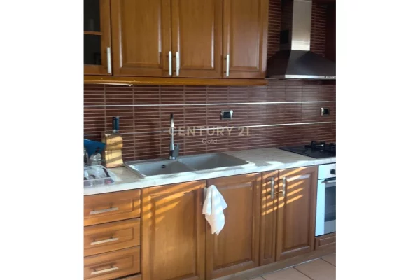 Shtepi me qera Apartament ne Tirane, 1+1, Mobilimi E mobiluar, Pagesa 440  Euro.
