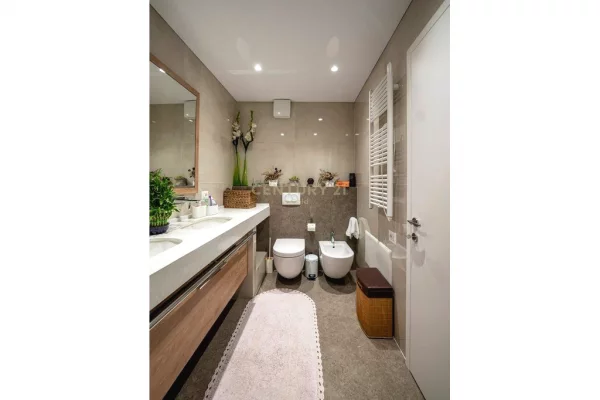Shtepi me qera Apartament ne Tirane, 2+1, Mobilimi E mobiluar, Pagesa 1,500  Euro.