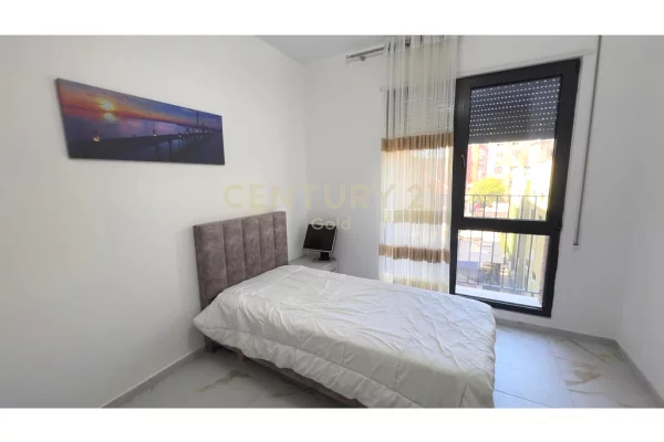 Shtepi me qera Apartament ne Tirane, 2+1, Mobilimi E mobiluar, Pagesa 700  Euro.