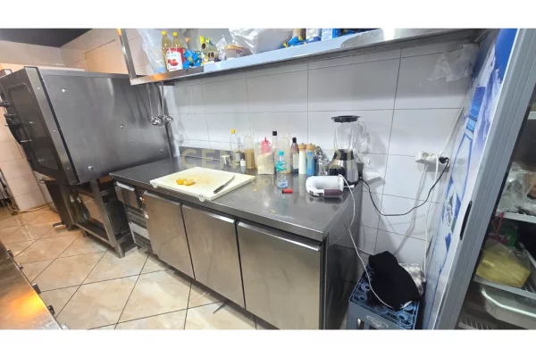 Shitet Biznes Restorant Peshku