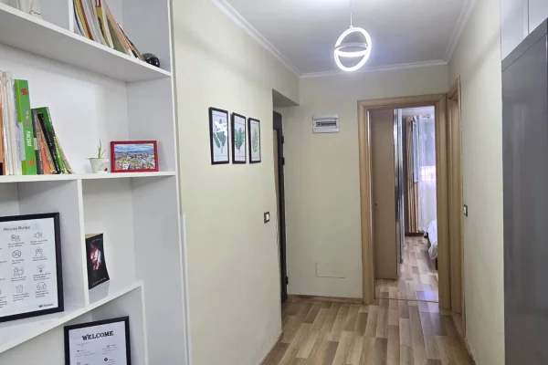 Shtepi me qera Apartament ne Tirane, 1+1, Mobilimi E mobiluar, Pagesa 600  Euro.