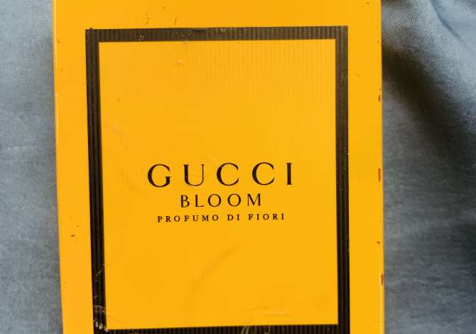 Different articles a Tirana - 6,500 Leke