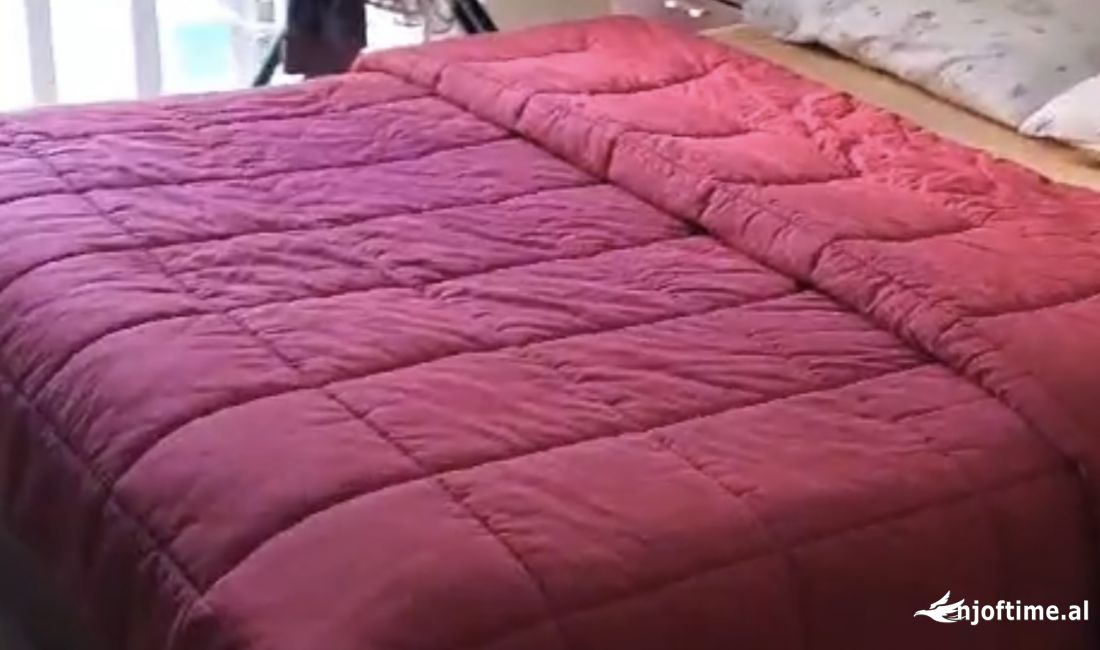 Shtepi me qera Apartament ne Tirane, 2+1, Mobilimi E mobiluar, Pagesa 500  Euro.