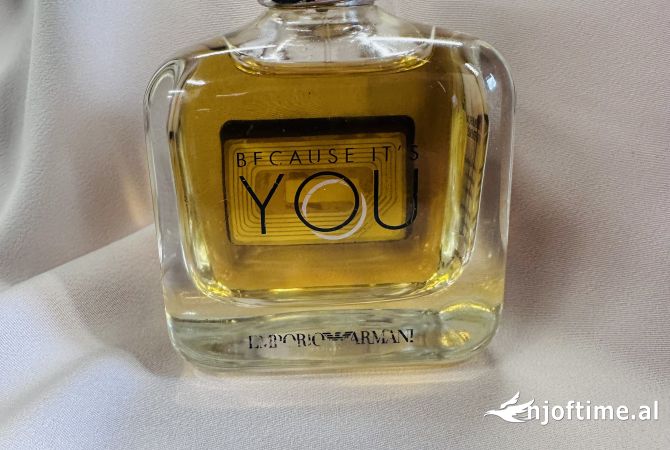 Different articles a Tirana - 6,500 Leke