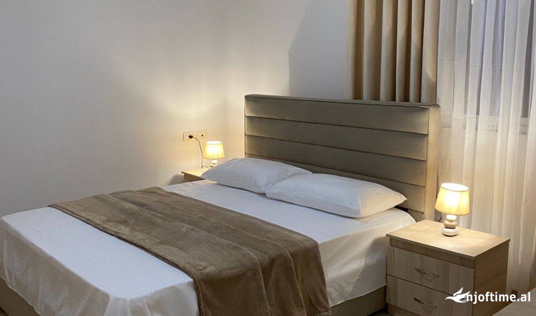 Shtepi me qera Apartament ne Tirane, 1+1, Mobilimi E mobiluar, Pagesa 40,000  Leke.
