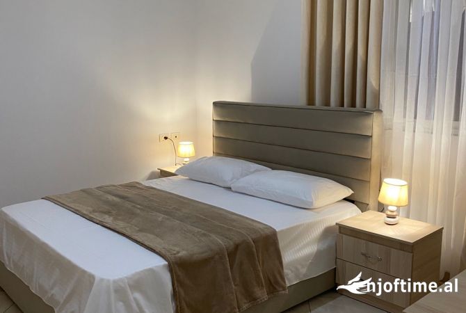 Jepet Me Qera Apartament 1+1+1 Ballkon