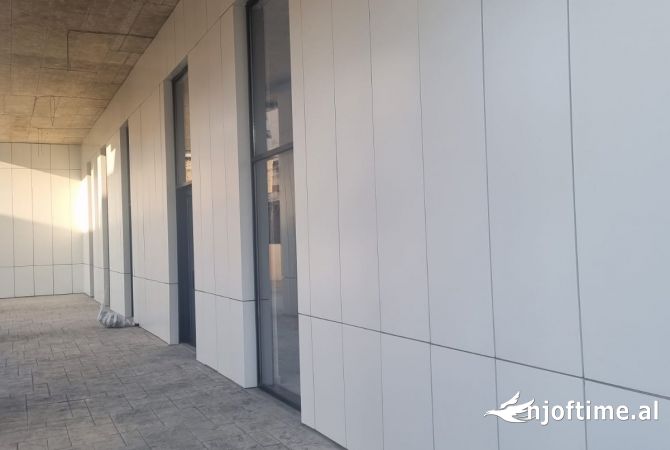 Jepet Me Qera Ambient Biznesi