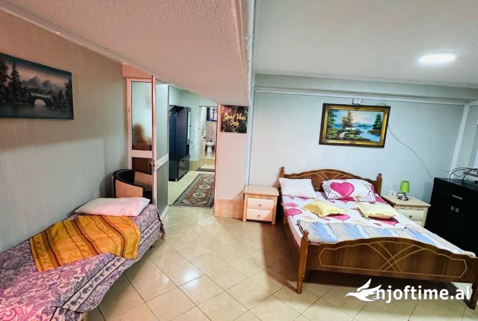 Shtepi me qera Apartament ne Tirane, 1+1, Mobilimi E mobiluar, Pagesa 400  Euro.
