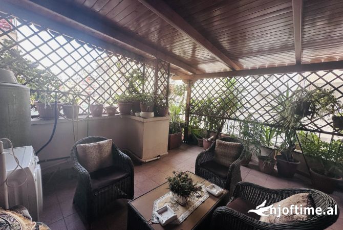 Shtepi me qera Apartament ne Tirane, 2+1, Mobilimi E mobiluar, Pagesa 750  Euro.