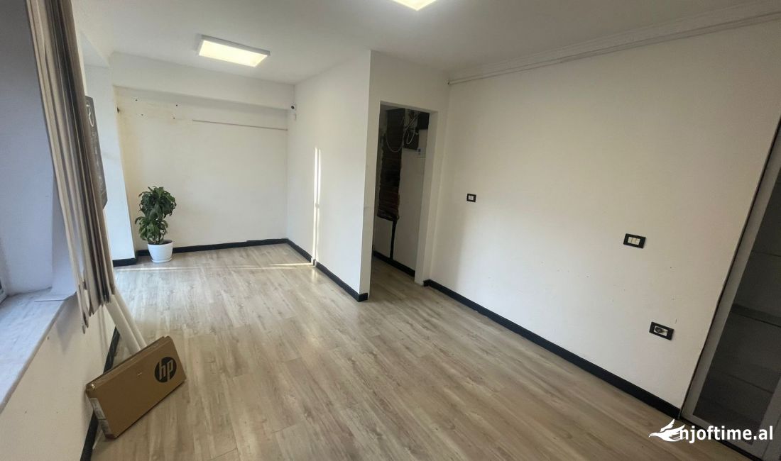 Jepet Me Qera Ambient Biznesi