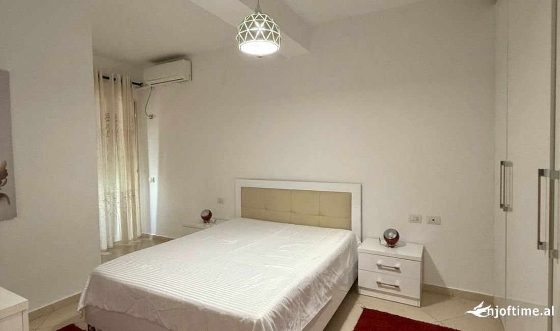 Shtepi me qera Apartament ne Tirane, 2+1, Mobilimi E mobiluar, Pagesa 600  Euro.