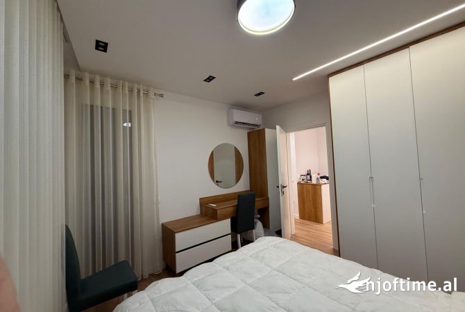 Shtepi me qera Apartament ne Tirane, 1+1, Mobilimi E mobiluar, Pagesa 650  Euro.