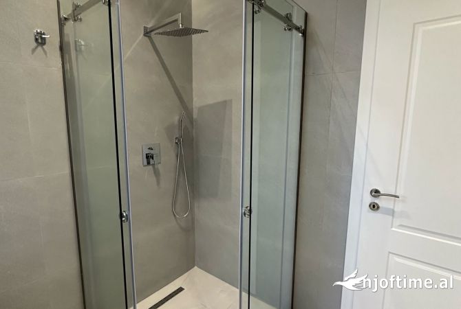 Shtepi me qera Apartament ne Tirane, 2+1, Mobilimi E mobiluar, Pagesa 600  Euro.