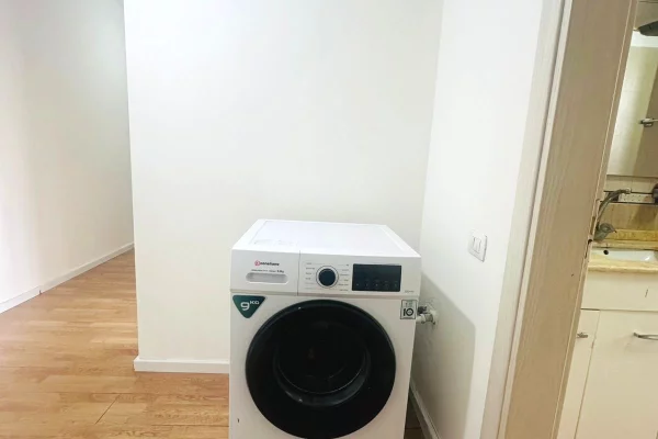 Shtepi me qera Apartament ne Tirane, 2+1, Mobilimi E mobiluar, Pagesa 55,000  Leke.