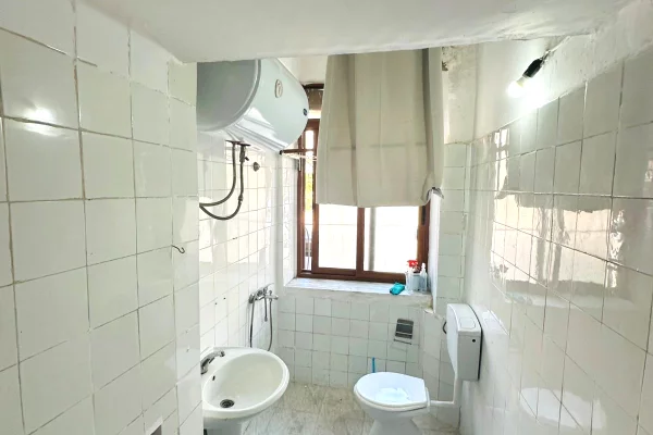 Jepet Me Qera Ambient Zyre