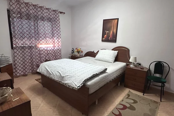 Shtepi me qera Apartament ne Tirane, 2+1, Mobilimi E mobiluar, Pagesa 46,000  Leke.
