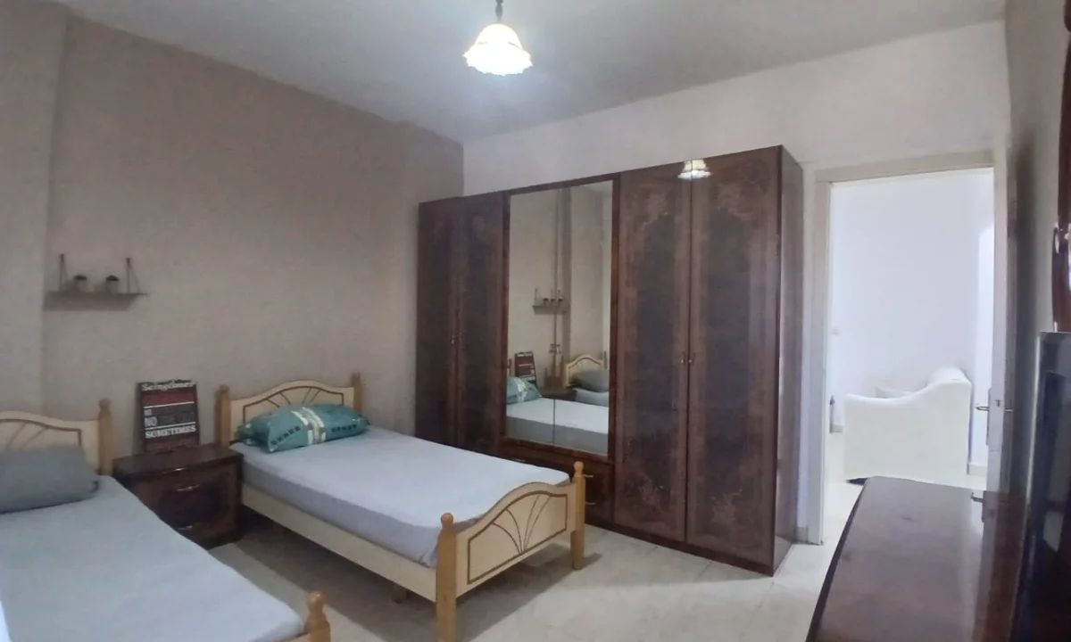Shtepi me qera Apartament ne Tirane, 2+1, Mobilimi E mobiluar, Pagesa 52,000  Leke.