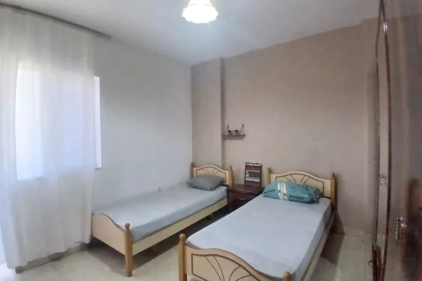 Shtepi me qera Apartament ne Tirane, 2+1, Mobilimi E mobiluar, Pagesa 52,000  Leke.