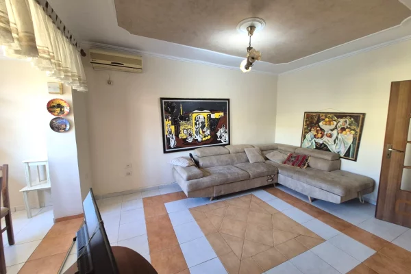 Shtepi me qera 1+1 ne Tirane - 45,000 Leke