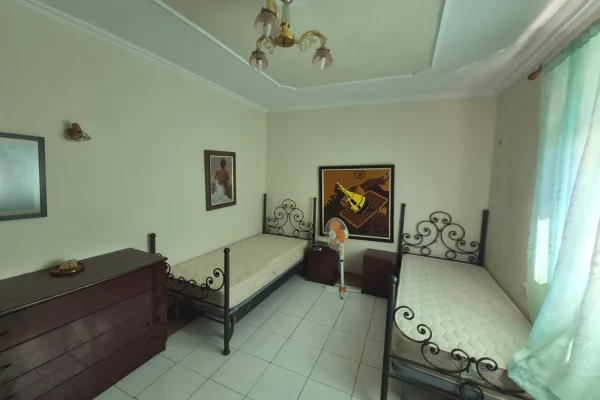 Shtepi me qera Apartament ne Tirane, 1+1, Mobilimi E mobiluar, Pagesa 45,000  Leke.