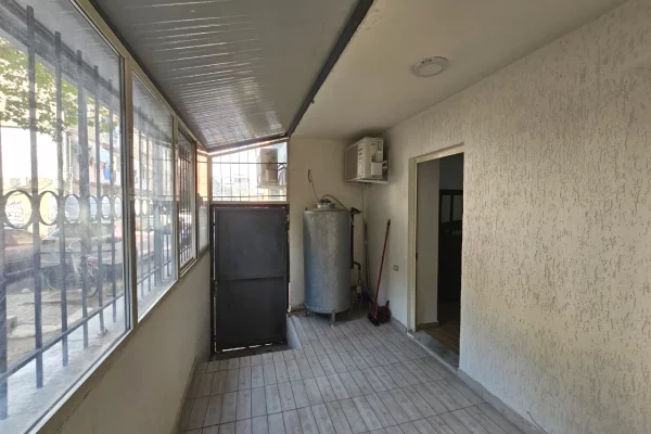Shtepi me qera Apartament ne Tirane, 2+1, Mobilimi E mobiluar, Pagesa 45,000  Leke.