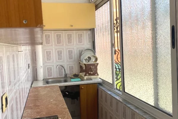 Shtepi me qera Shtepi Private ne Tirane, 2+1, Mobilimi E mobiluar, Pagesa 45,000  Leke.