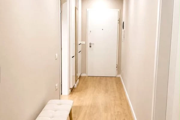 Shtepi me qera Apartament ne Tirane, 1+1, Mobilimi E mobiluar, Pagesa 80,000  Leke.