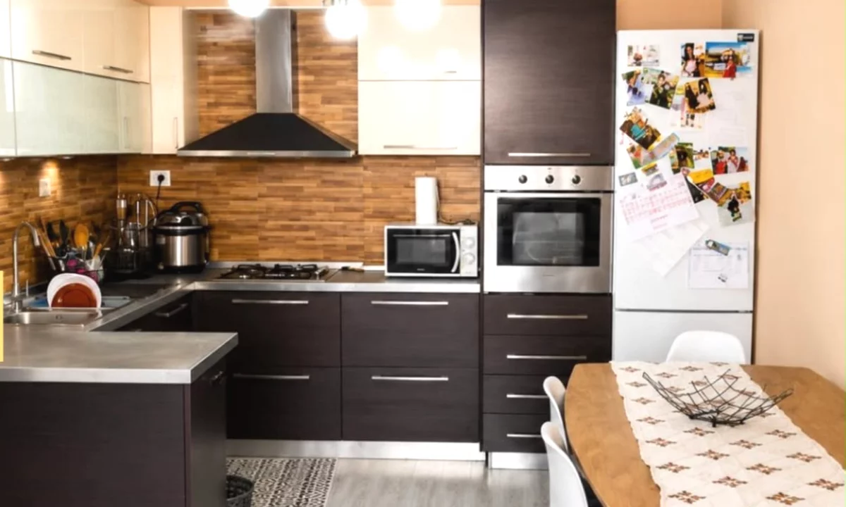 Shtepi me qera Apartament ne Tirane, 2+1, Mobilimi E mobiluar, Pagesa 530  Euro.