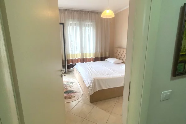 Shtepi me qera Apartament ne Tirane, 1+1, Mobilimi E mobiluar, Pagesa 60,000  Leke.