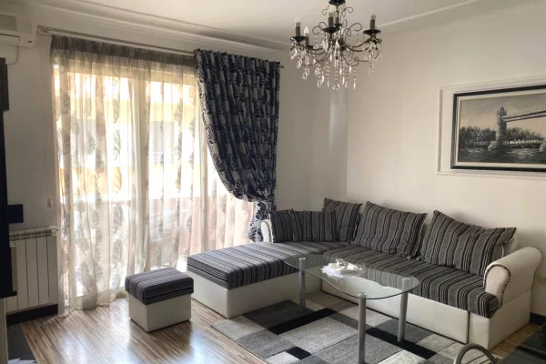 Jepet Me Qera Apartament 2+1+1 Ballkon, Liqeni I Thate