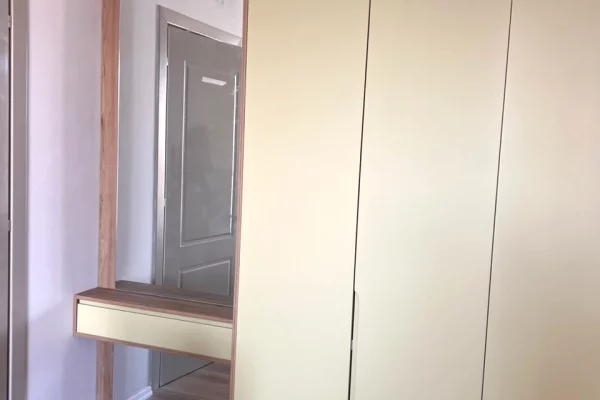Shtepi me qera Apartament ne Tirane, 1+1, Mobilimi E mobiluar, Pagesa 60,000  Leke.