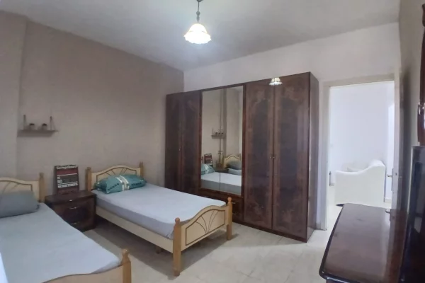 Shtepi me qera Apartament ne Tirane, 2+1, Mobilimi E mobiluar, Pagesa 52,000  Leke.