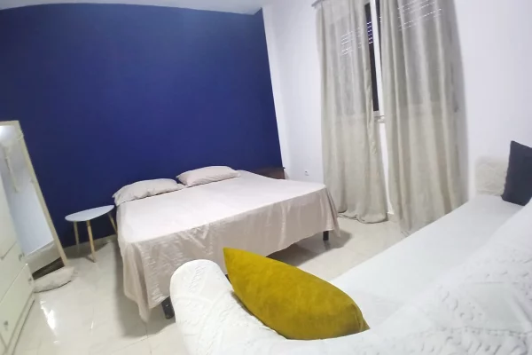 Shtepi me qera Apartament ne Tirane, 2+1, Mobilimi E mobiluar, Pagesa 52,000  Leke.