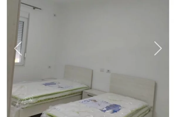 Shtepi me qera Apartament ne Tirane, 2+1, Mobilimi E mobiluar, Pagesa 60,000  Leke.