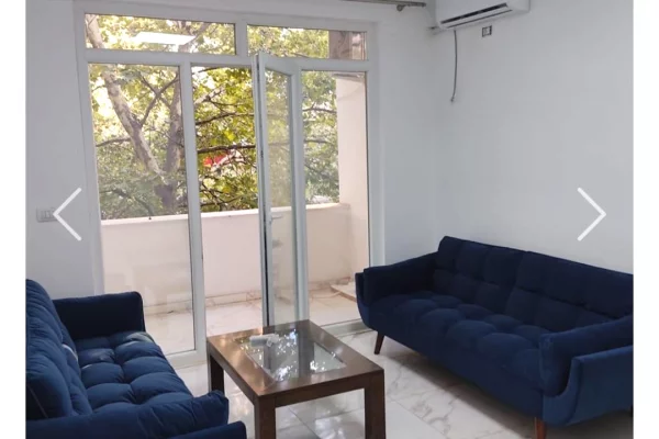 Jepet Me Qera Apartament 2+1+1 Ballkon, Fakulteti I Mjeksise