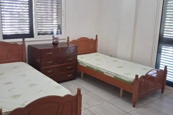 Shtepi me qera Shtepi Private ne Tirane, 2+1, Mobilimi E mobiluar, Pagesa 480  Euro.