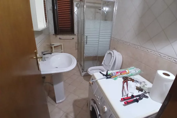 Shtepi me qera Shtepi Private ne Tirane, 2+1, Mobilimi E mobiluar, Pagesa 40,000  Leke.