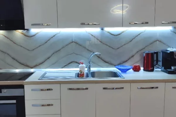 Shtepi me qera Apartament ne Tirane, 1+1, Mobilimi E mobiluar, Pagesa 57,000  Leke.