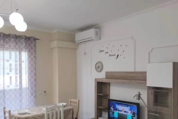 Shtepi me qera Apartament ne Tirane, 1+1, Mobilimi E mobiluar, Pagesa 57,000  Leke.