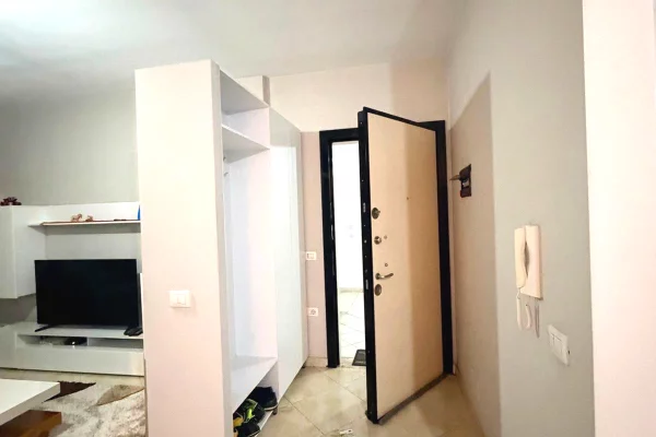 Shtepi me qera Apartament ne Tirane, 2+1, Mobilimi E mobiluar, Pagesa 49,000  Leke.