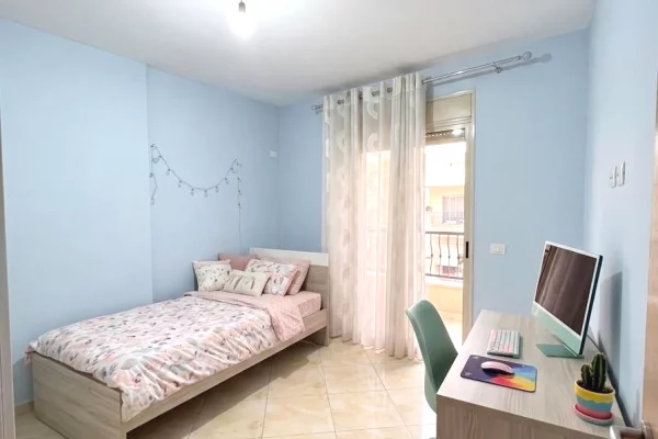 Shtepi me qera Apartament ne Tirane, 2+1, Mobilimi E mobiluar, Pagesa 49,000  Leke.