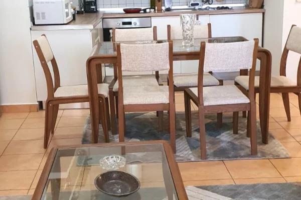 Shtepi me qera Apartament ne Tirane, 2+1, Mobilimi E mobiluar, Pagesa 75,000  Leke.