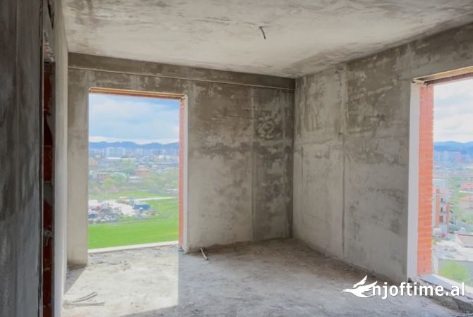 Shitet apartament 1+1 ne Paskuqan