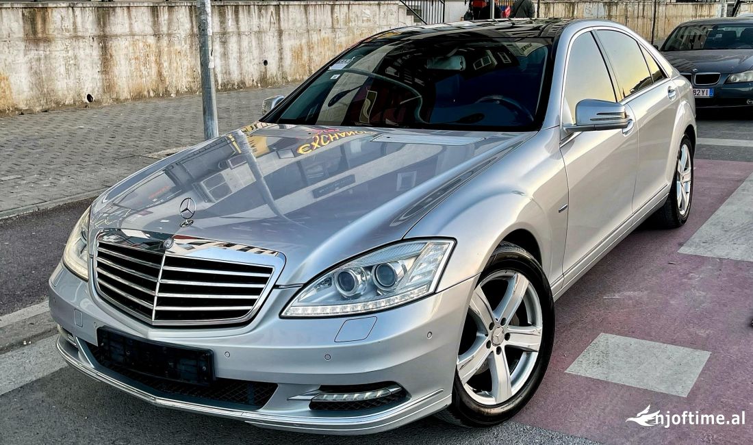 Auto in Vendita a Tirana, Mercedes-Benz, 2011 Benzine,Kambio Automatik Pagamento 11,900  Euro.