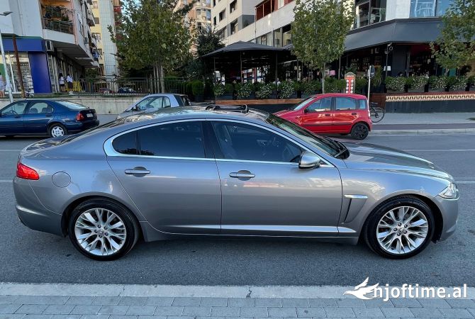 Auto in Vendita a Tirana, Jaguar, 2012 Diesel,Kambio Automatik Pagamento 11,500  Euro.